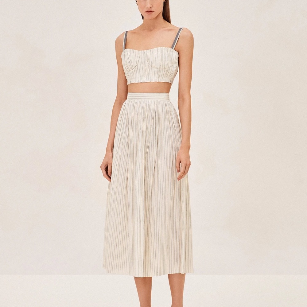 Rezza Alexis Cream Pleated Skirt